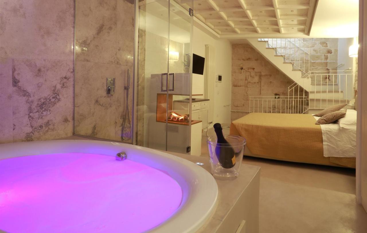 Palazzo Stapane Home Suite 9 - Luxury Living Monopoli Exteriér fotografie