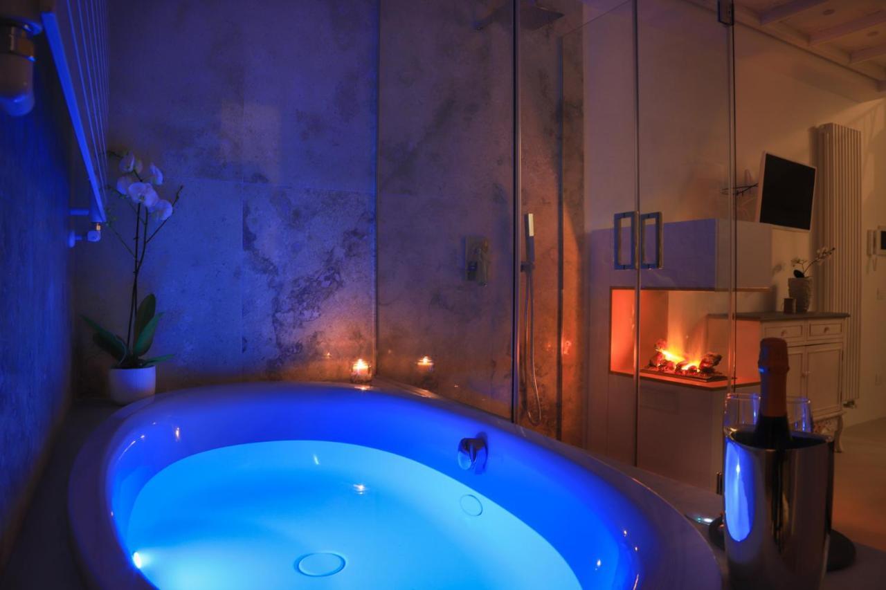 Palazzo Stapane Home Suite 9 - Luxury Living Monopoli Exteriér fotografie