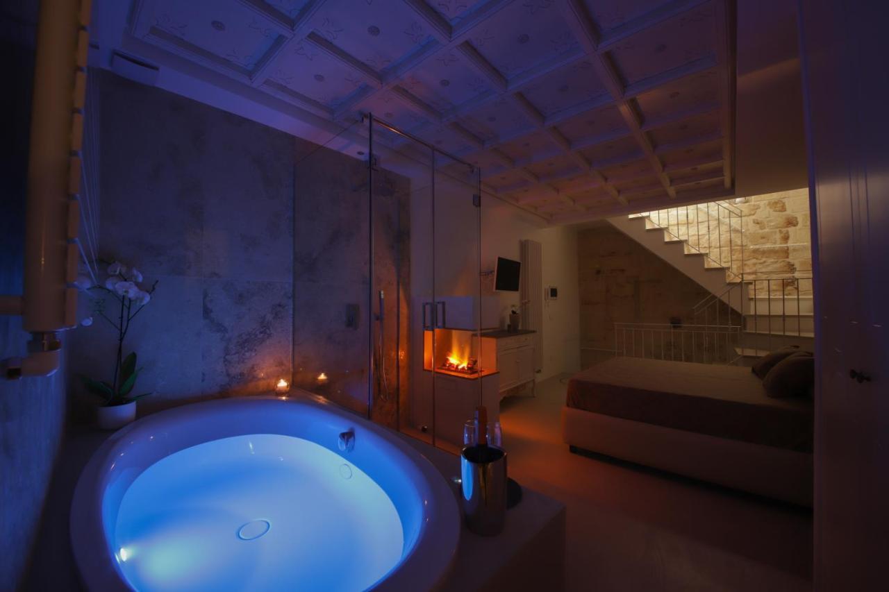 Palazzo Stapane Home Suite 9 - Luxury Living Monopoli Exteriér fotografie